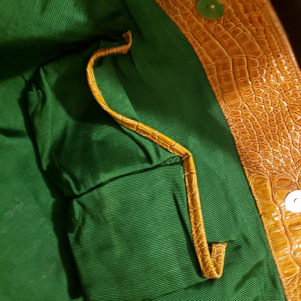 Jessica Simpson Faux Croc Purse - Picture 8 of 8
